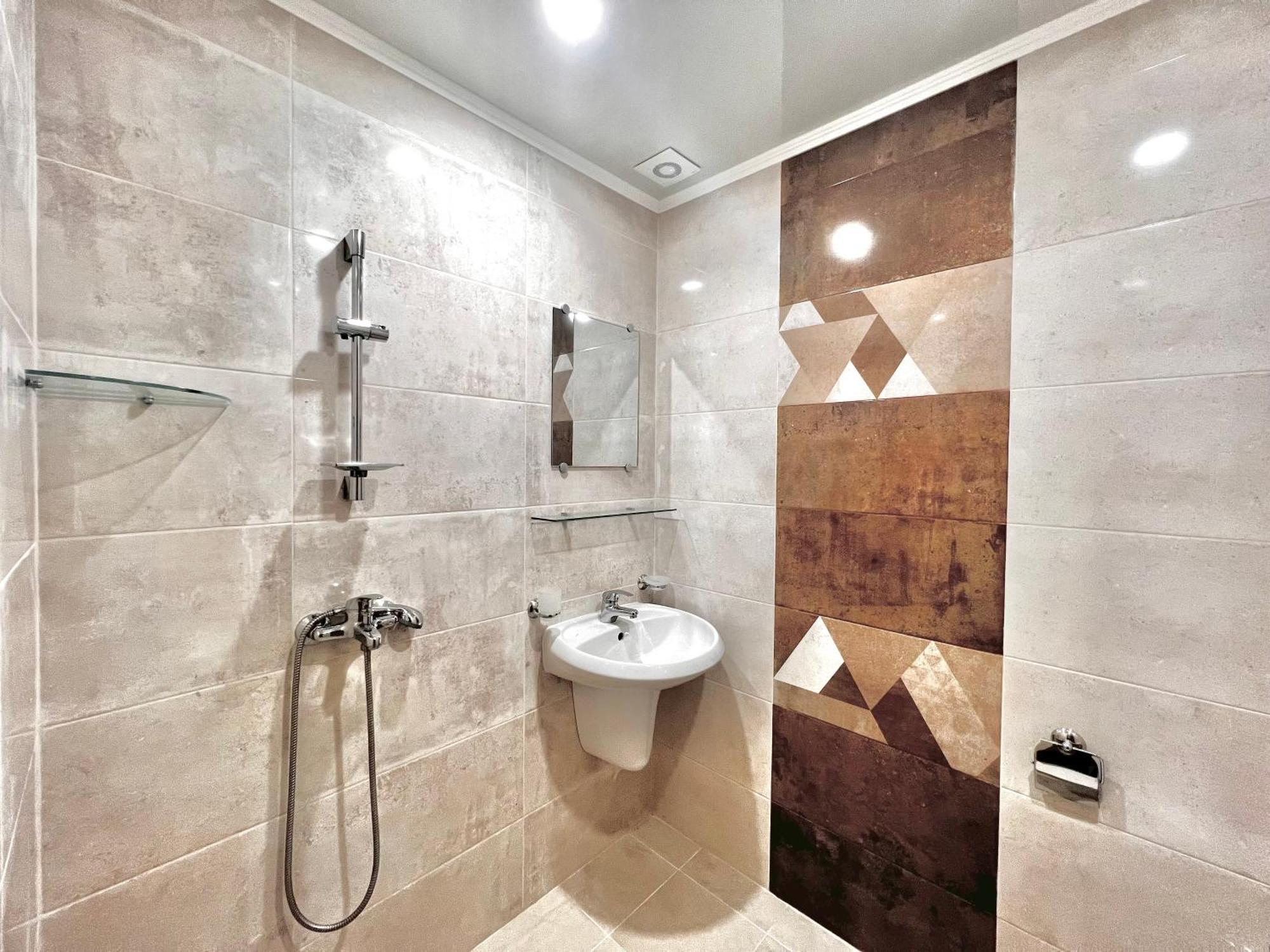Chrystal Guest House ออบซอร์ ห้อง รูปภาพ