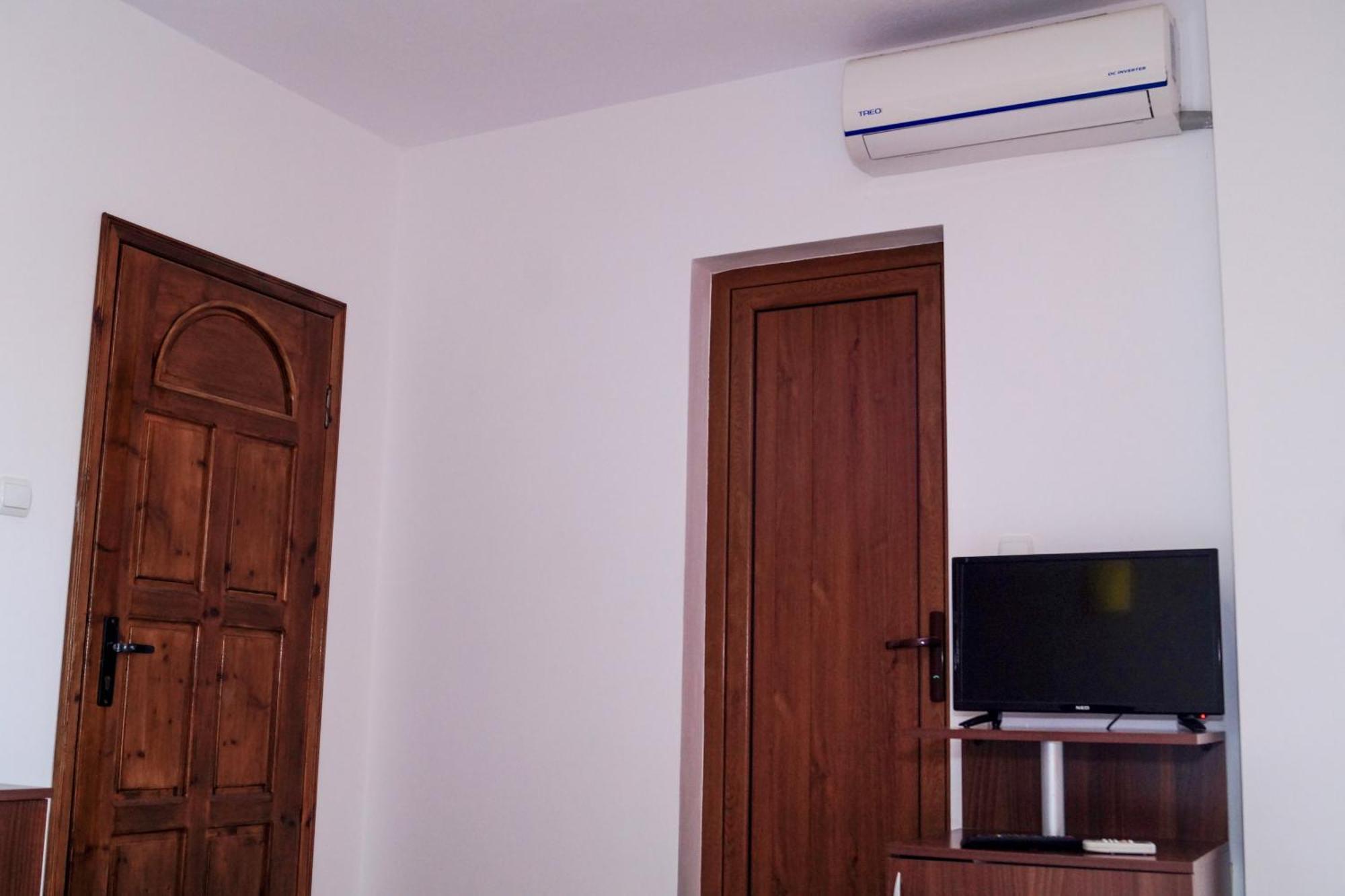 Chrystal Guest House ออบซอร์ ห้อง รูปภาพ